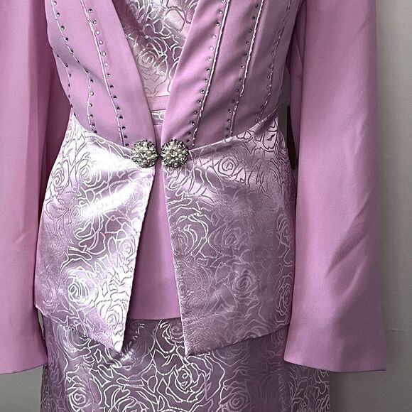 Elite Champagne 3-Piece Rhinestone Embellished Special Occasion Suit Size 14 - Picture 4 of 4